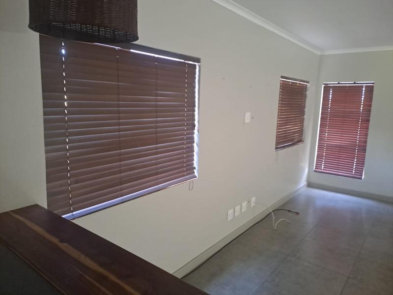 To Let 3 Bedroom Property for Rent in Rooi Rivier Rif Western Cape